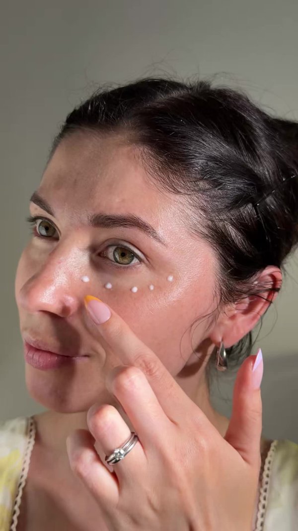 RETINOL CORREXION® Line Smoothing Eye Cream